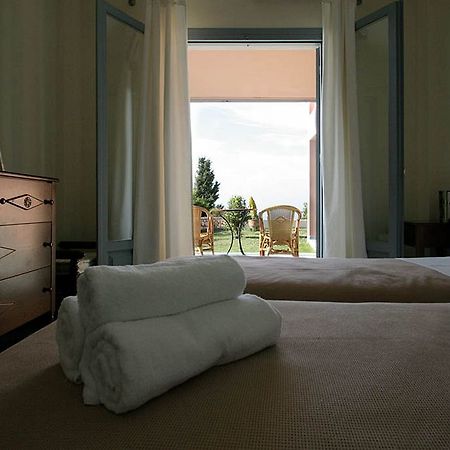 Mira Resort Agios Ioannis  Bagian luar foto